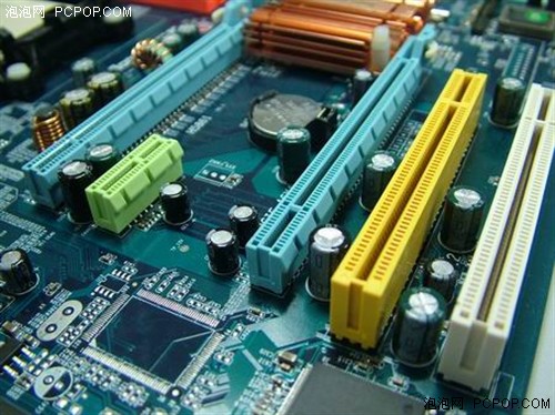 AMDϵ������Լ۱�&nbsp;H-NF5AK2������˭