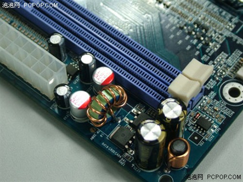 ��һ����INTEL&nbsp;����MCP73&nbsp;����������
