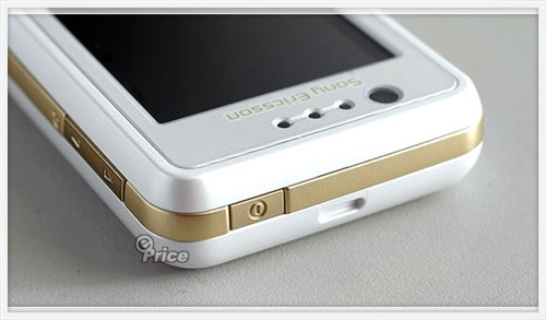 �ֻ���ɫ�ɷ�&nbsp;����Walkman�׽��ͬ��