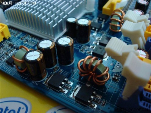 [�Ϻ�]��֧��DDR3������P35����500Ԫ