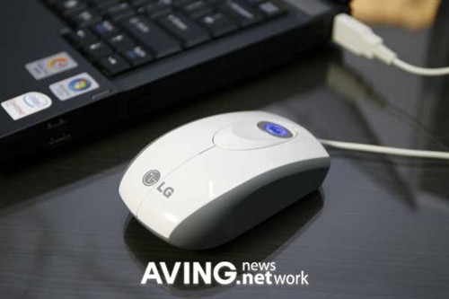 ����ʽ4D���֣�LG�Ƴ���������²�Ʒ