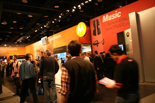 新年第一动态 CES2008亮相手机新品汇