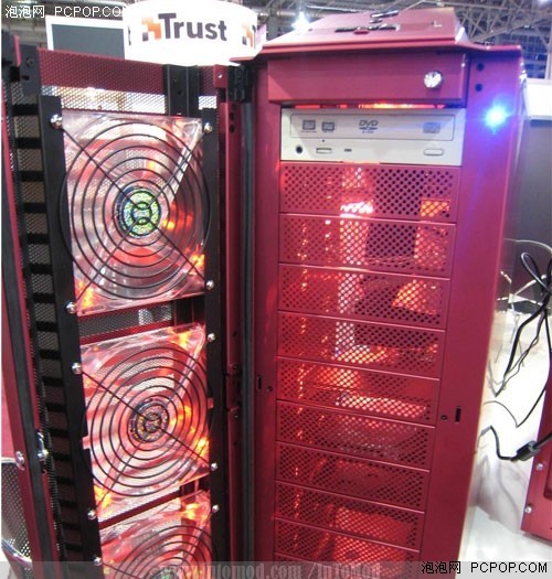 CES2008����ATi&nbsp;AmorSuit����MOD����