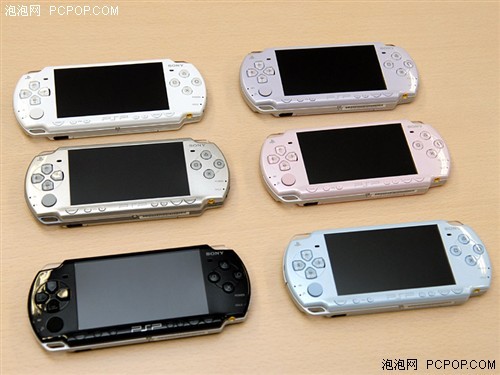 美女爽翻新PSP!北通专用线控试用感受