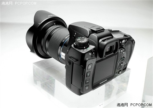 重装登场 三星数码单反GX-20正式发布