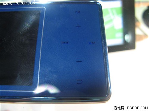 ��Ө����ɫ����&nbsp;OPPO&nbsp;S9��ȼ�´��г�