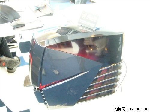 CeBIT&nbsp;2008����ͬ�ܳ�һ��Ļ�˶����