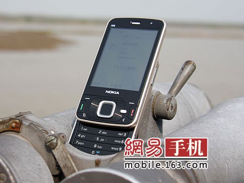 智能影音王者无敌 诺基亚N96详细评测