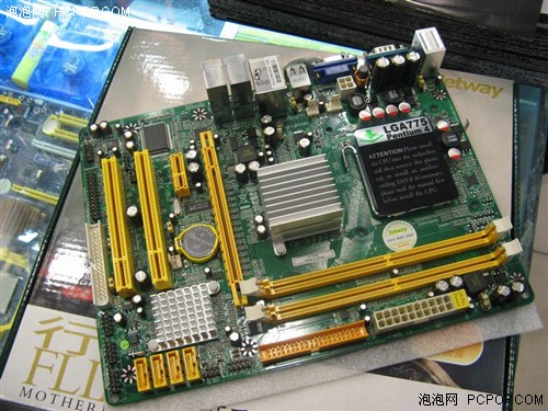 平价酷睿平台 台系G31降100仅售399元