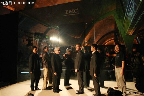 ���й��з�&nbsp;EMC�洢�����������г�