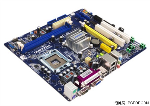 499元的入门级首选 富士康M7VMX-K主