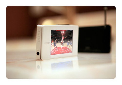 iriver&nbsp;B20����400Ԫ�����;���Ƥ��