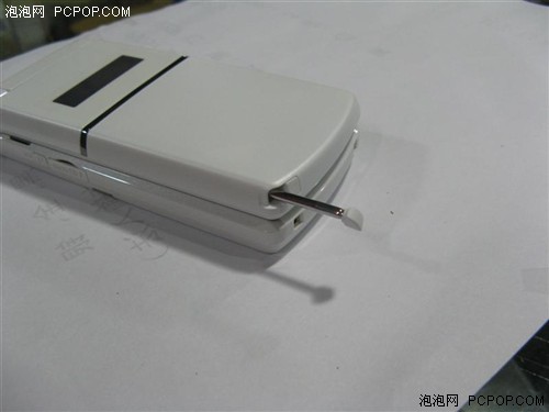 国产3G终上马 四月手机市场新机汇总