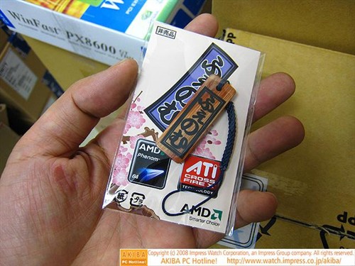 �ۼ�ƫ��!AMD��������8X50��Ҷԭ����