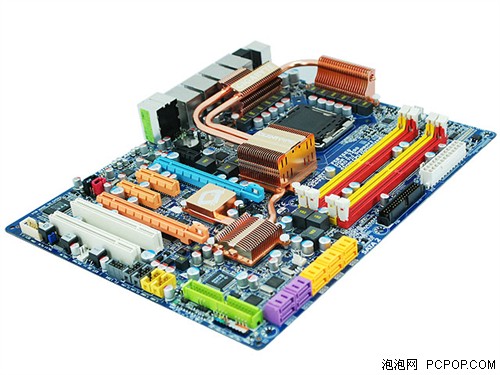 新增玩家特色 GA-P45-DQ6拆解图曝光