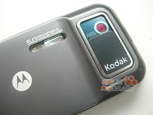 超薄500万 MOTO ZN5样张真机同步曝光