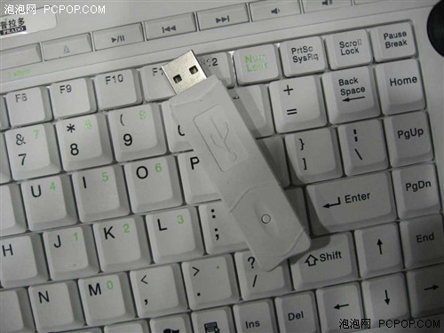 HTPC好搭档 普拉多2.4G无线键盘398元