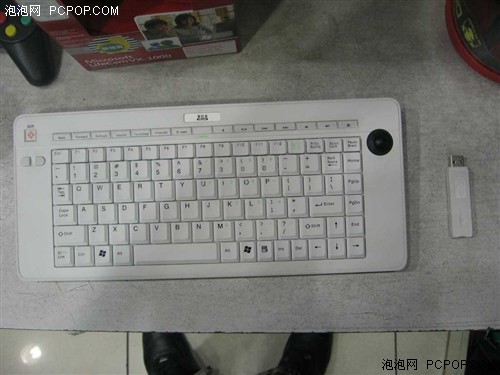 HTPC好搭档 普拉多2.4G无线键盘398元