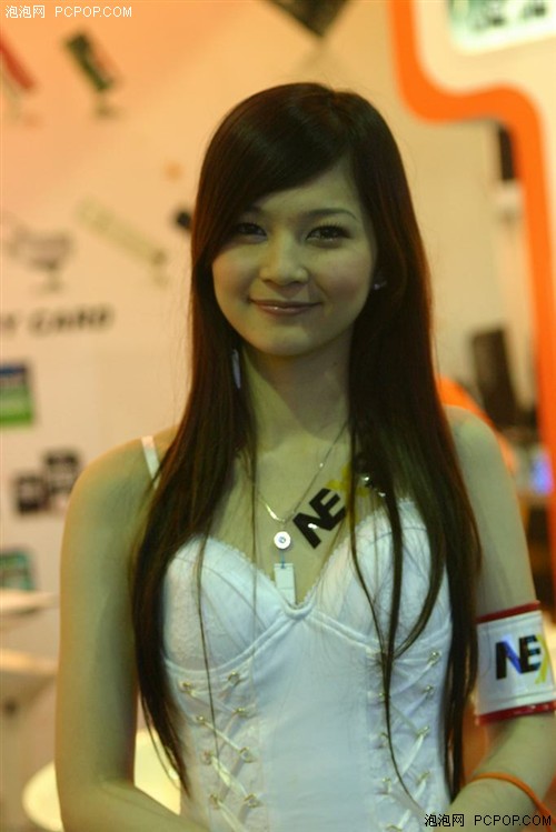 ���������¡�Computex08չ����Ů��ȫ