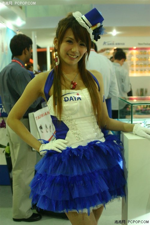 ���������¡�Computex08չ����Ů��ȫ