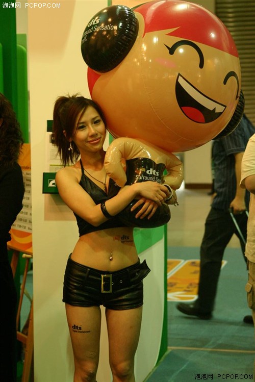 ���������¡�Computex08չ����Ů��ȫ