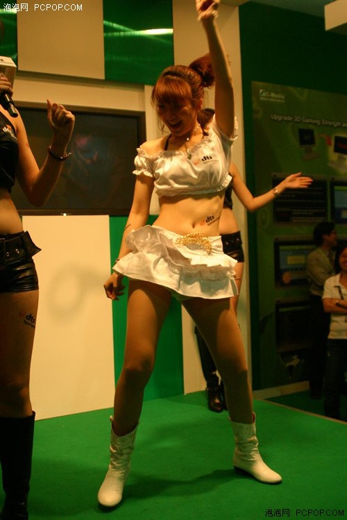 ���������¡�Computex08չ����Ů��ȫ