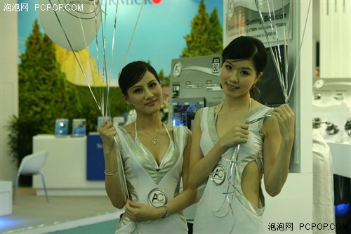 ���������¡�Computex08չ����Ů��ȫ