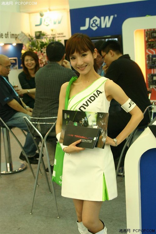 ���������¡�Computex08չ����Ů��ȫ