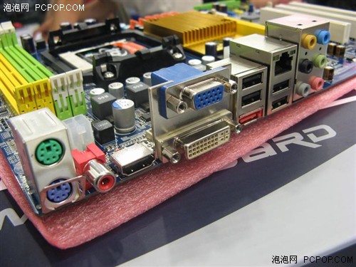 790X狂降至499元 近期降价主板连连看