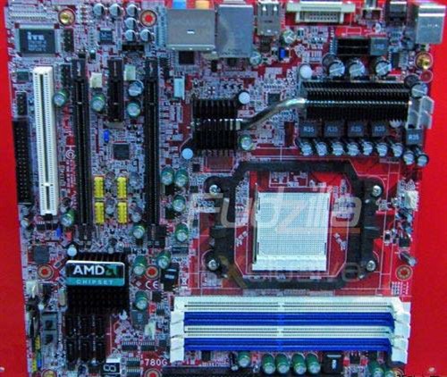 С��Ҳ�潻��!&nbsp;DFI֮780G/790GX�ع�