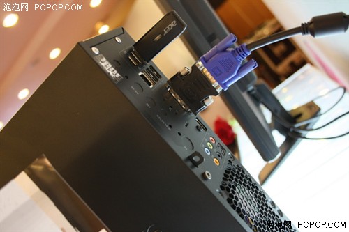 Acer发布6.5公升台式PC Aspire X3600