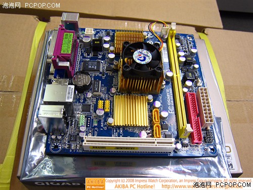 搭配Atom N230! 技嘉全整合主板上市