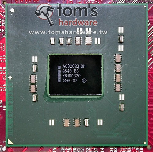 支持3通道DDR3 富士康LGA1366接口X58