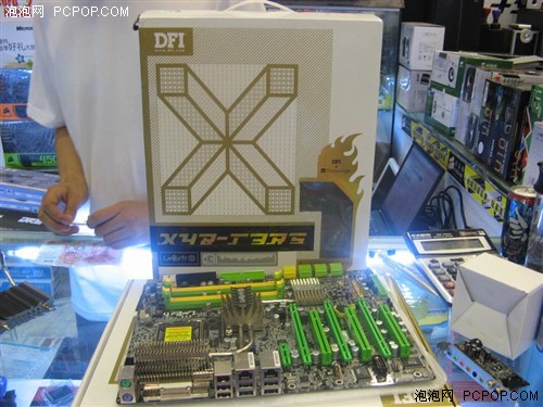 不超频别买! DFI顶级X48到货2799元