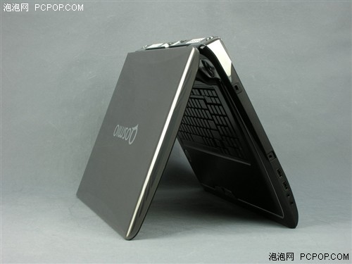 迅驰2笔记本评测:18吋东芝Qosmio G50