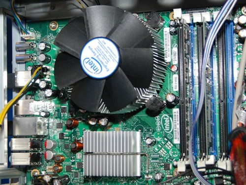 Intel下代Bloomfield价格曝光284美元