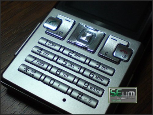 ����ع飡����T610���̰������й¶