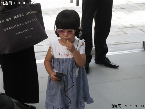 抢鲜体验苹果在华首家Apple<!-- WP_SPACEHOLDER -->Store店