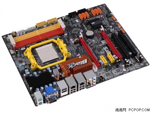 黑炫龙家族新成员 ECS展示旗下790GX