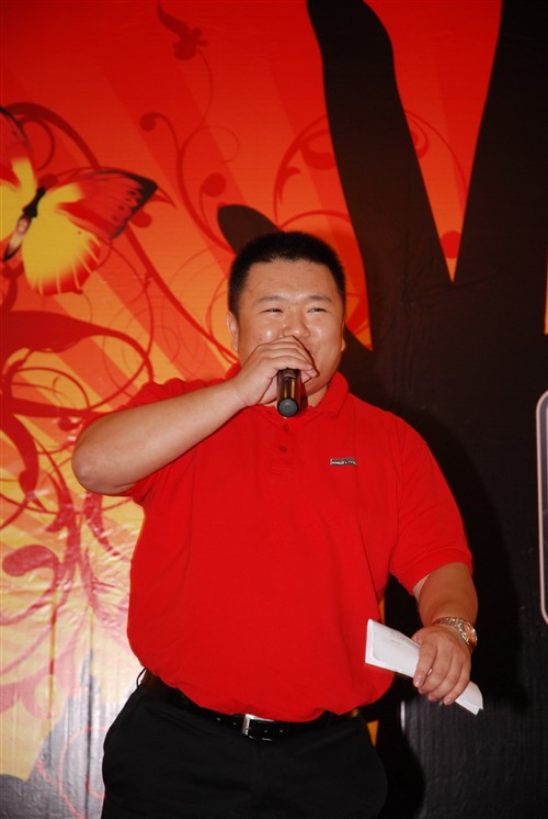 美女冠军!AMD我为三核狂广州站落幕