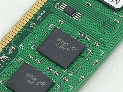 �г����ֵ���&nbsp;NAND�����Լ�۸�ƽ��