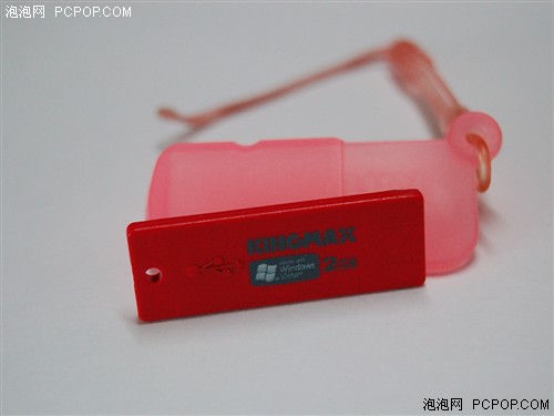 中低端超值狂促 买高频95GT送2GB U盘