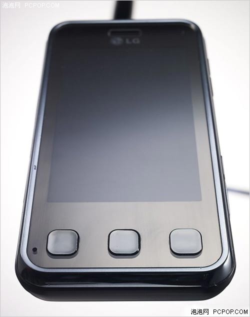 3.0寸屏800W像素 LG KC910真机照首现