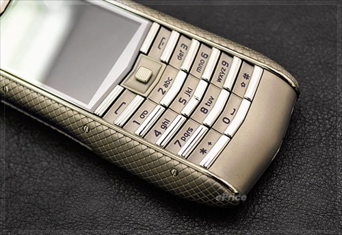 史上最奢侈媚惑 Vertu Ti/洛可可图赏