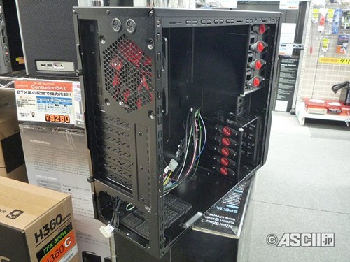 主板背部能散热?Tt最新款M5海外登陆