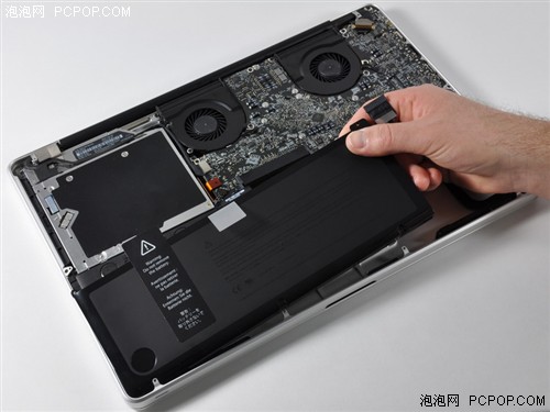 新17英寸MacBook Pro拆机及升级图解