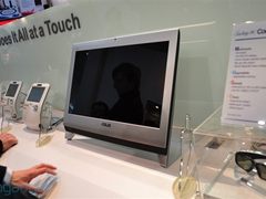 值得期待 华硕3D一体电脑亮相CeBIT2010