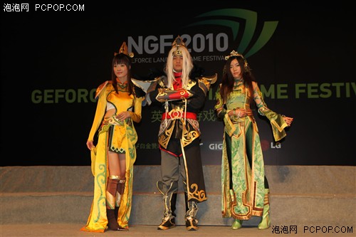 美女如云!NGF2010大会ShowGirl多图秀 