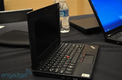 多图:联想推出ThinkPad上网本Mini 10 