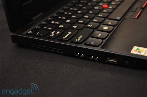 多图:联想推出ThinkPad上网本Mini 10 